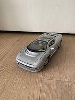 Modellauto 1/18 Jaguar XC220