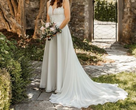 Hochzeitskleid mit Spitze