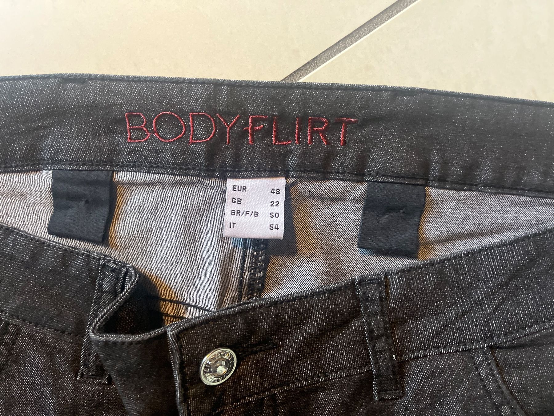 Jeans: Jeans – Nuovo (secondo la descrizione) da Courgevaux venduto da wurg1 4