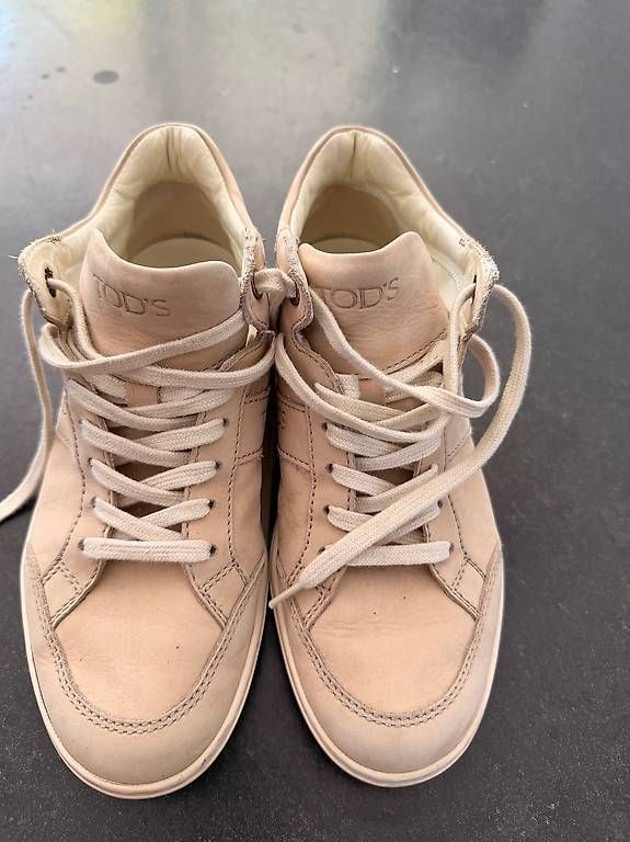 Chaussures femmes: Tods Lederschuhe  – D'occasion à Zürich par sua_8b9h 1