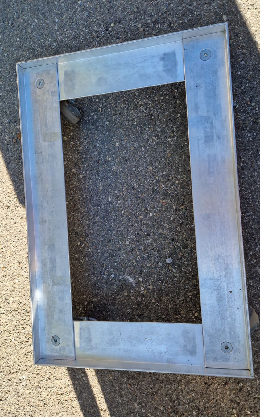 Casse di trasporto: 5 Rako-Kisten, 60x40x40cm, stark, mit Roller/Räder – Usato da Zürich venduto da EhrlichJA 2