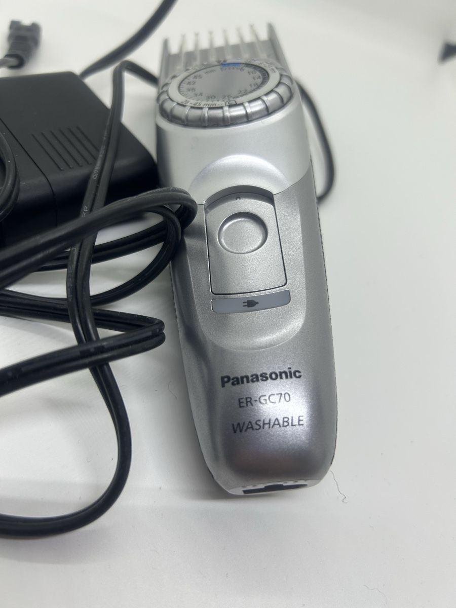 Panasonic Rasoi & Lamette da barba: [GUT & GÜNSTIG]: Panasonic Rasierapparat – Usato da Arni AG venduto da CreaFlex 2