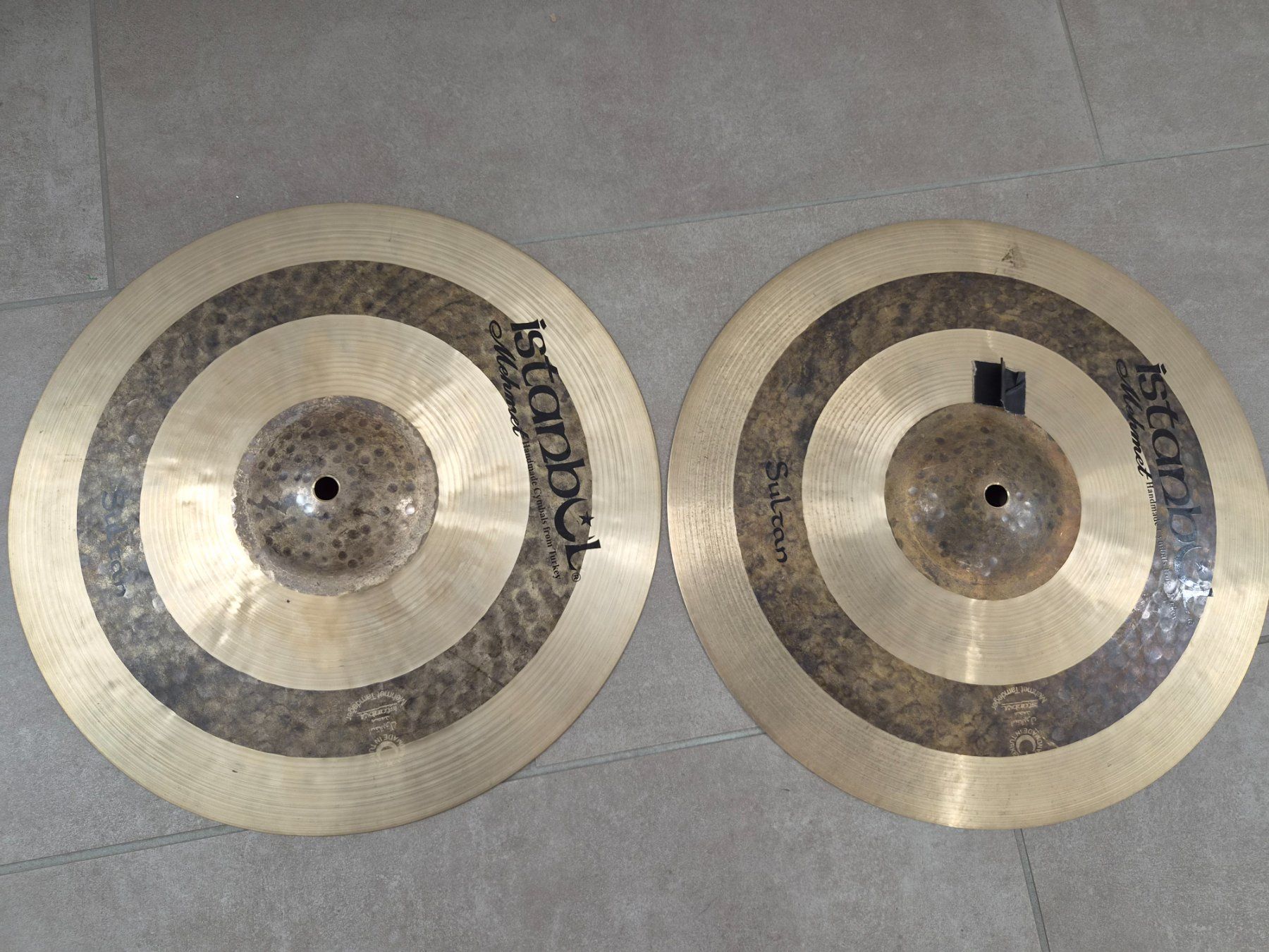 Strumenti musicali: Hi-Hat Istanbul Mehmet Sultan 14" – Usato da Zufikon venduto da Joel.96