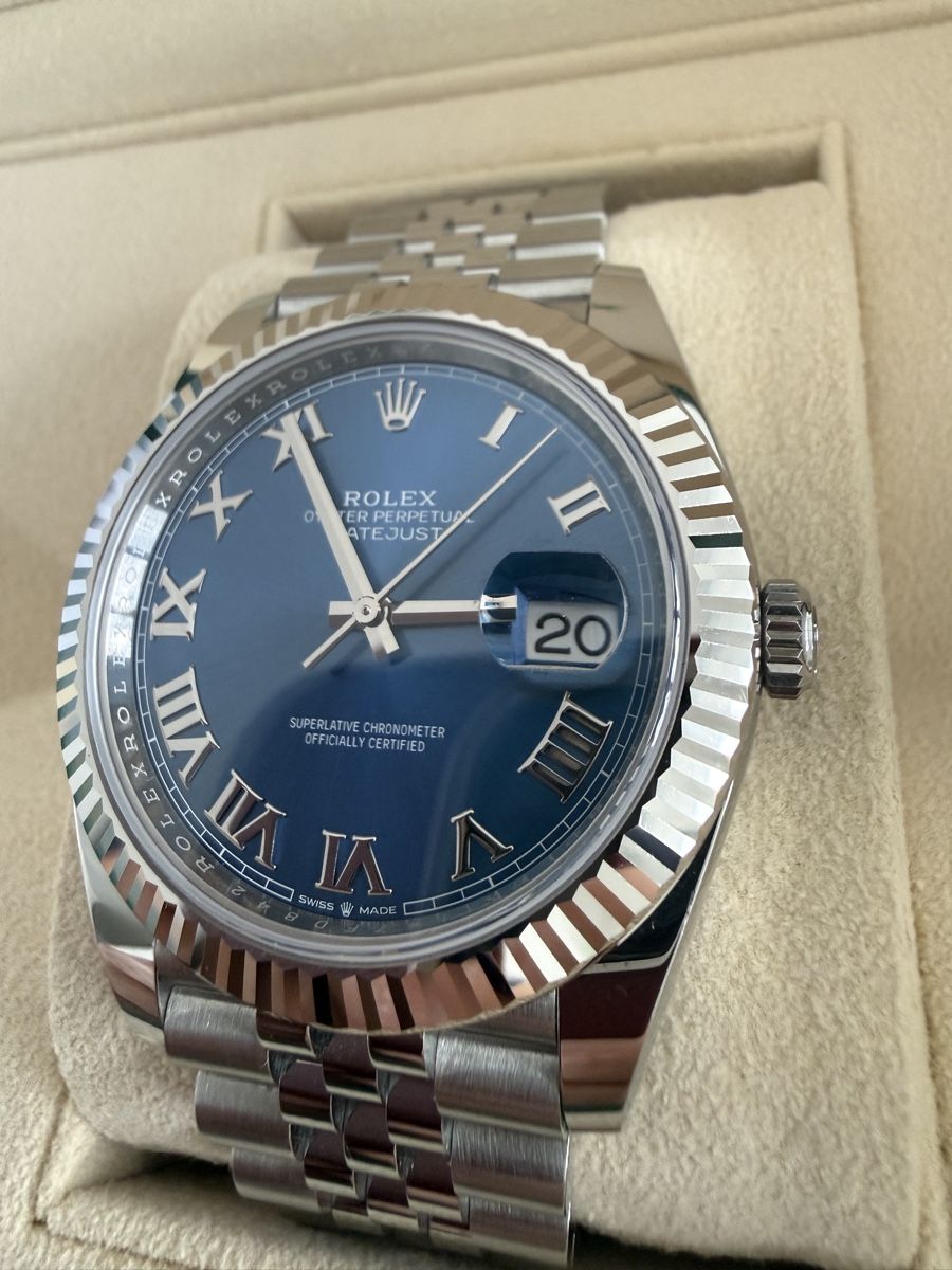 Rolex Orologi: Rolex Datejust 41 Ref. 126334 Azzurro/römische Indizes – Usato da Lyss venduto da Misterzi 1