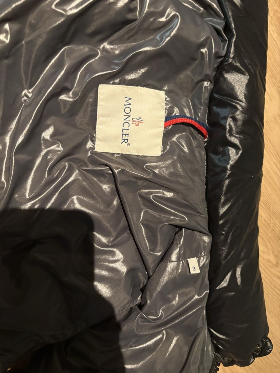 Moncler Gilets & Westen: Moncler Weste Grösse 3 Mann – Gebraucht aus Steinmaur von marra20 4
