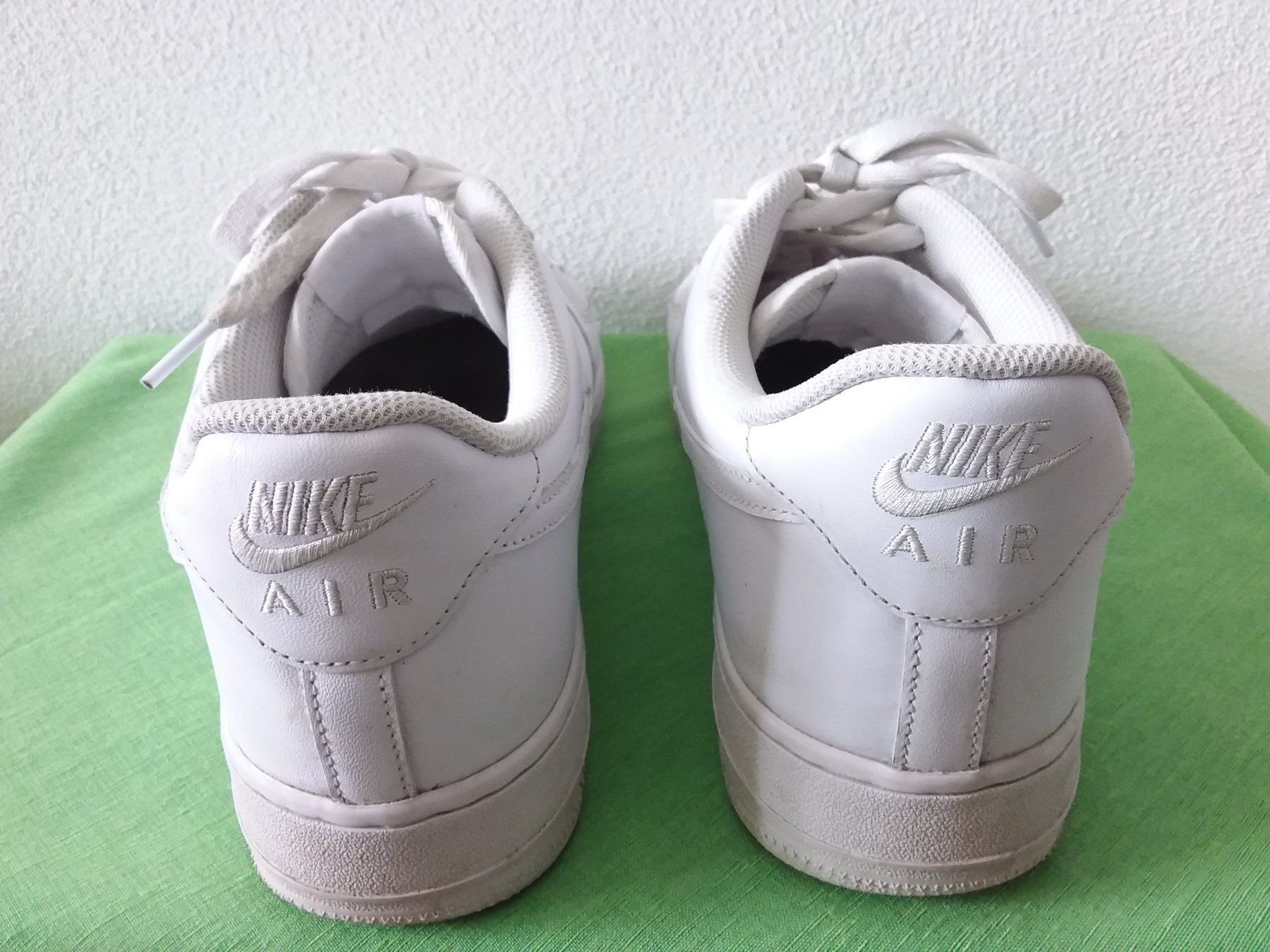 Nike Chaussures hommes: NIKE AIR FORCE 1, Gr 47 – D'occasion à Uitikon Waldegg par Risibisi7 2