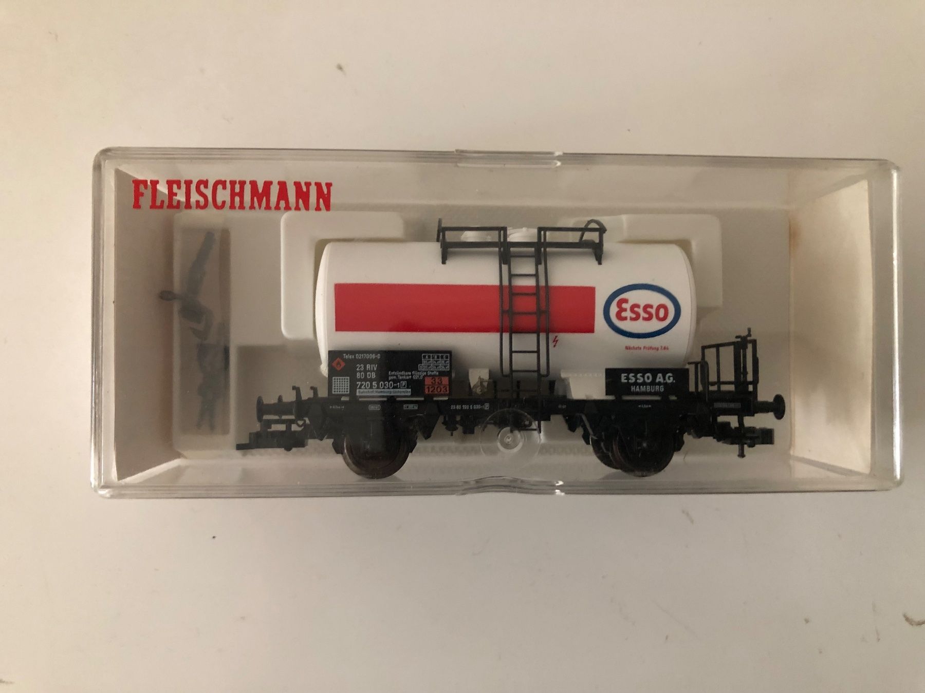 Fleischmann Modellini di ferrovie: Fleischmann 5410 ESSO NEU – Nuovo e nell'imballaggio originale da Ostermundigen venduto da Garmin03