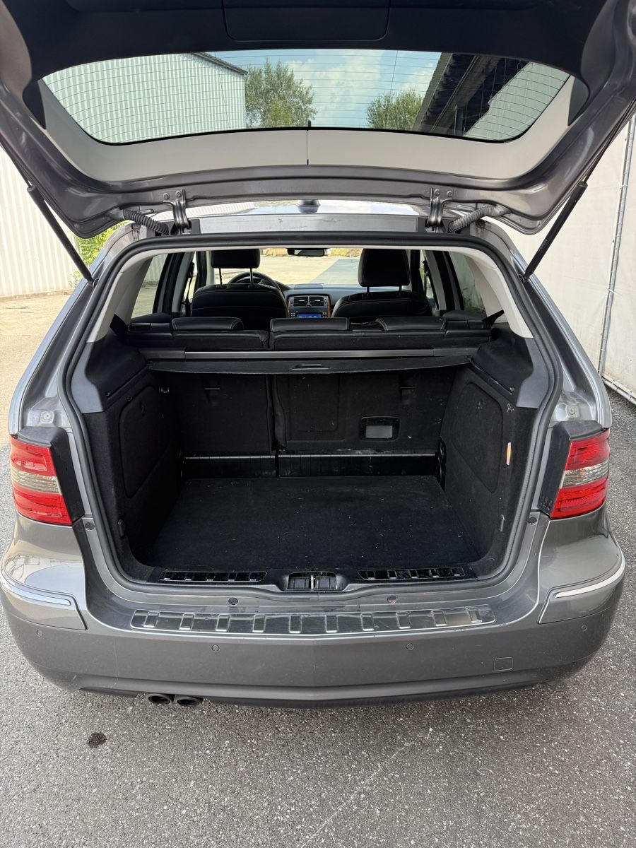 Mercedes-Benz Automobili: Mercedes Benz B200 Turbo – Usato da Luzern venduto da CocoLoco82 5
