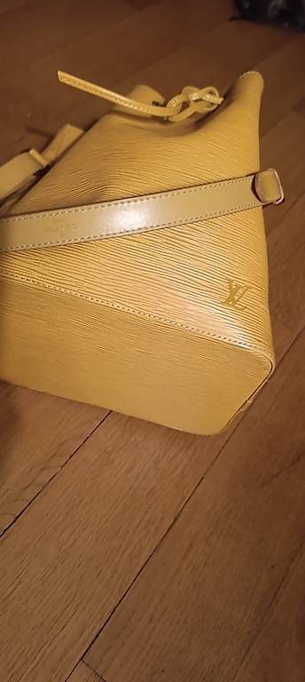 Taschen für Damen: Louis Vuitton Noé epi – Gebraucht aus Montreux von rao_r66l 4
