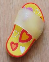 Magnet Flip Flop gelb mit Herzen Silikon leicht vergilbt