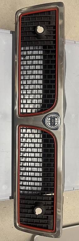 Alle Autoersatzteile: Lancia Delta 1.6 GT – Gebraucht aus Zürich von Gregorycar