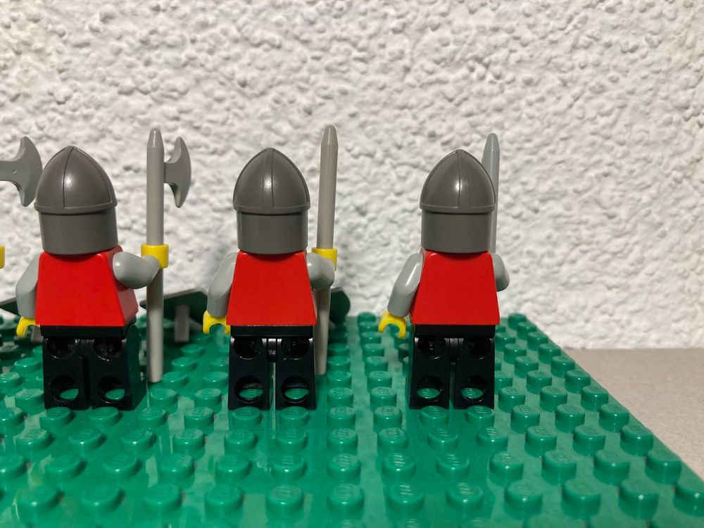 Lego Classic Ritter Minifiguren + Schilder 1984 5stk. cas002 (Gebraucht ...