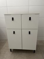 Badezimmermöbel 1 / Kommode weiss