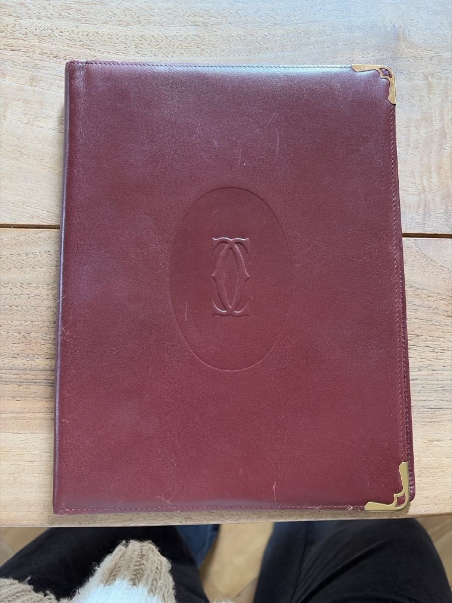 Ordner: Cartier Burgundy Leather Agenda Folder – Gebraucht aus Zürich von muelv
