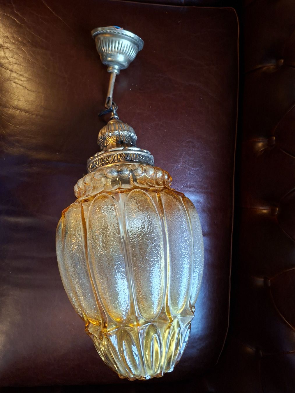 Lampadari & plafoniere: Traumhafte antike Deckenlampe, Glas und Messing – Usato da Otelfingen venduto da silver-moon