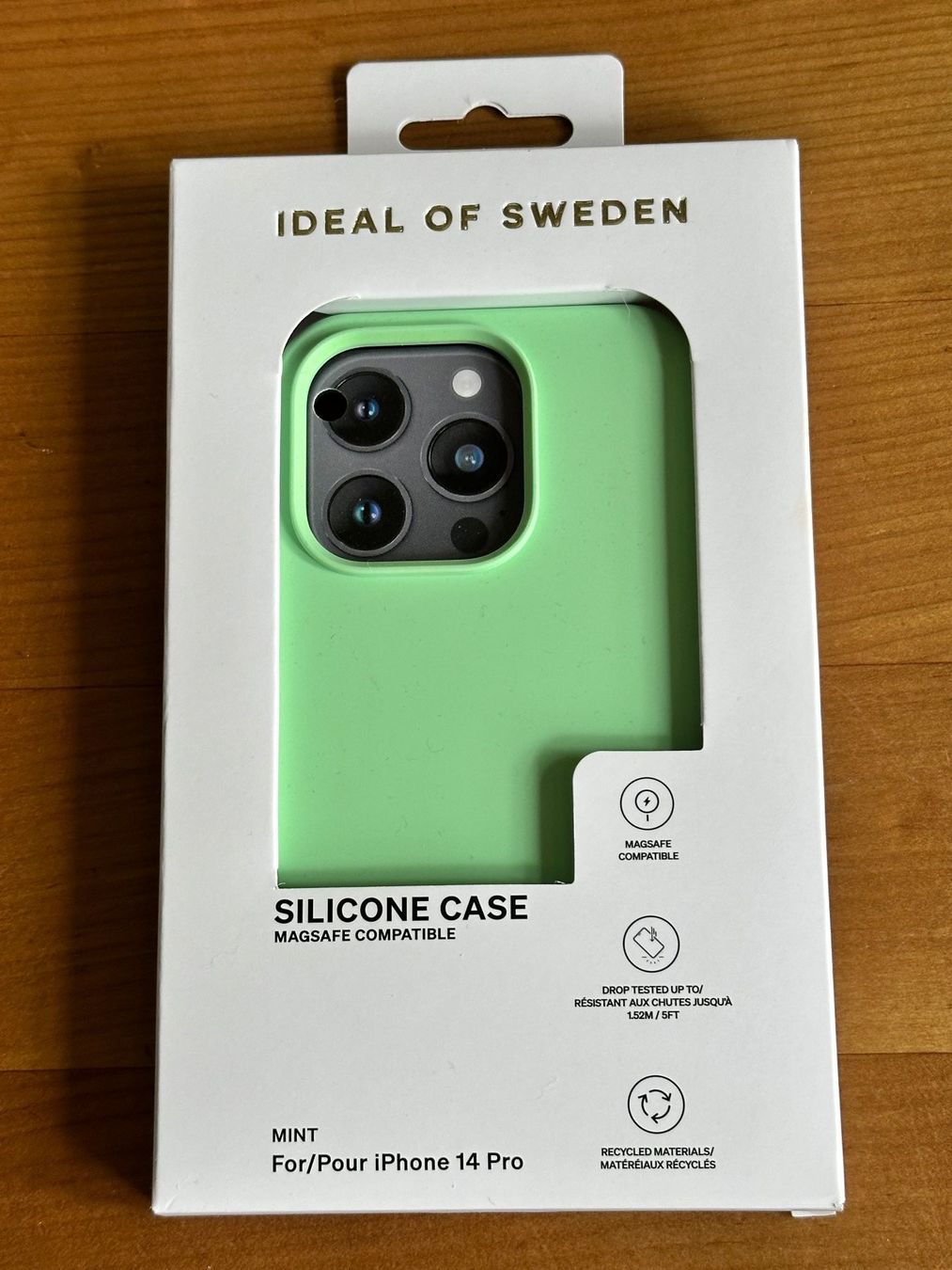 iDeal of Sweden Cover & Protezioni schermo: Handyhülle Mint für iPhone 14 Pro – Nuovo e nell'imballaggio originale da Bülach venduto da Jubet