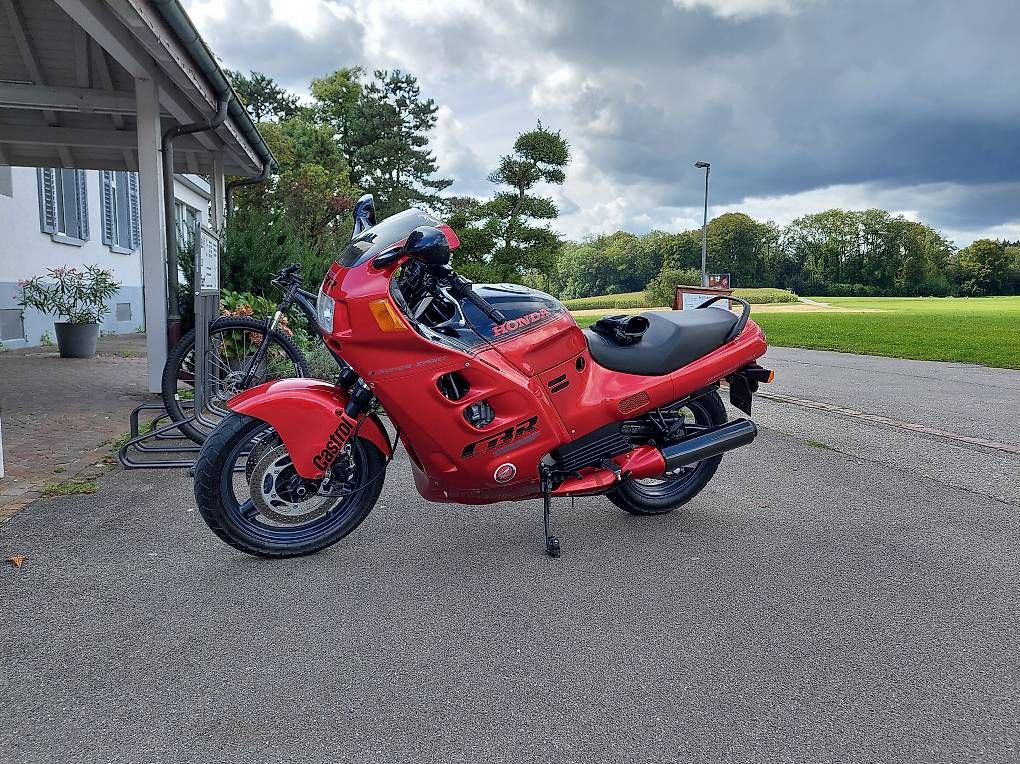 Strada: Honda CBR 1000 F – Usato da Kloten venduto da Martin749