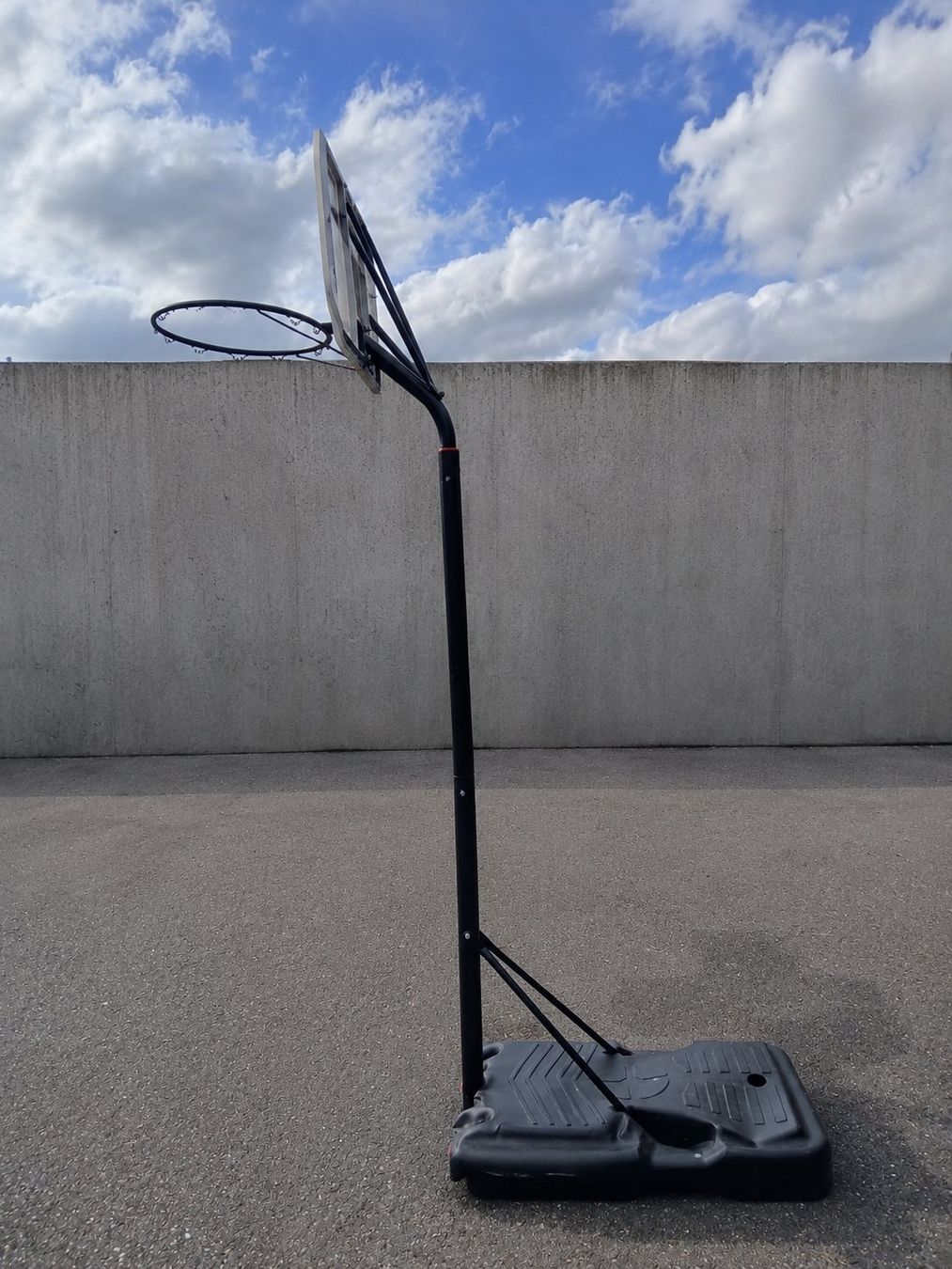 Canestri da basket: Basketballkorb Hudora – Usato da Sörenberg venduto da Fluh 1