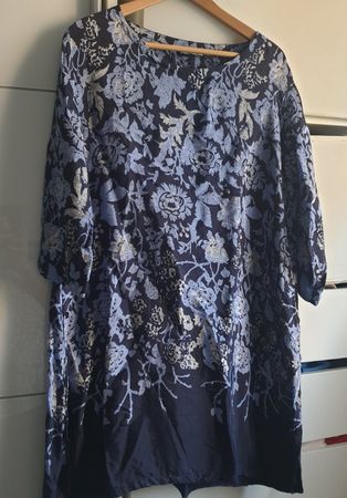 Masai schönes Kleid Gr. M