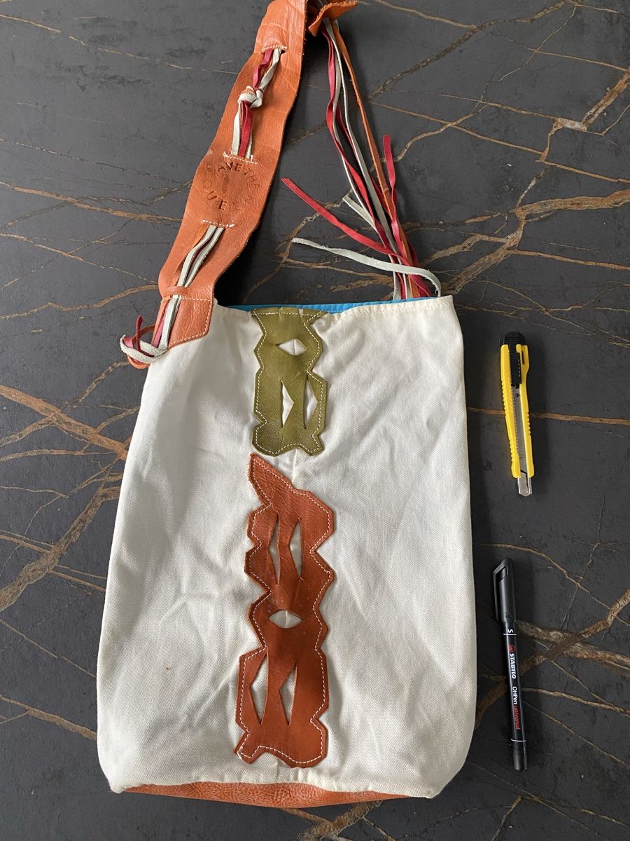 Taschen für Damen: Hippie Tasche von Save the Queen – Gebraucht aus Lyss von Shantishiva