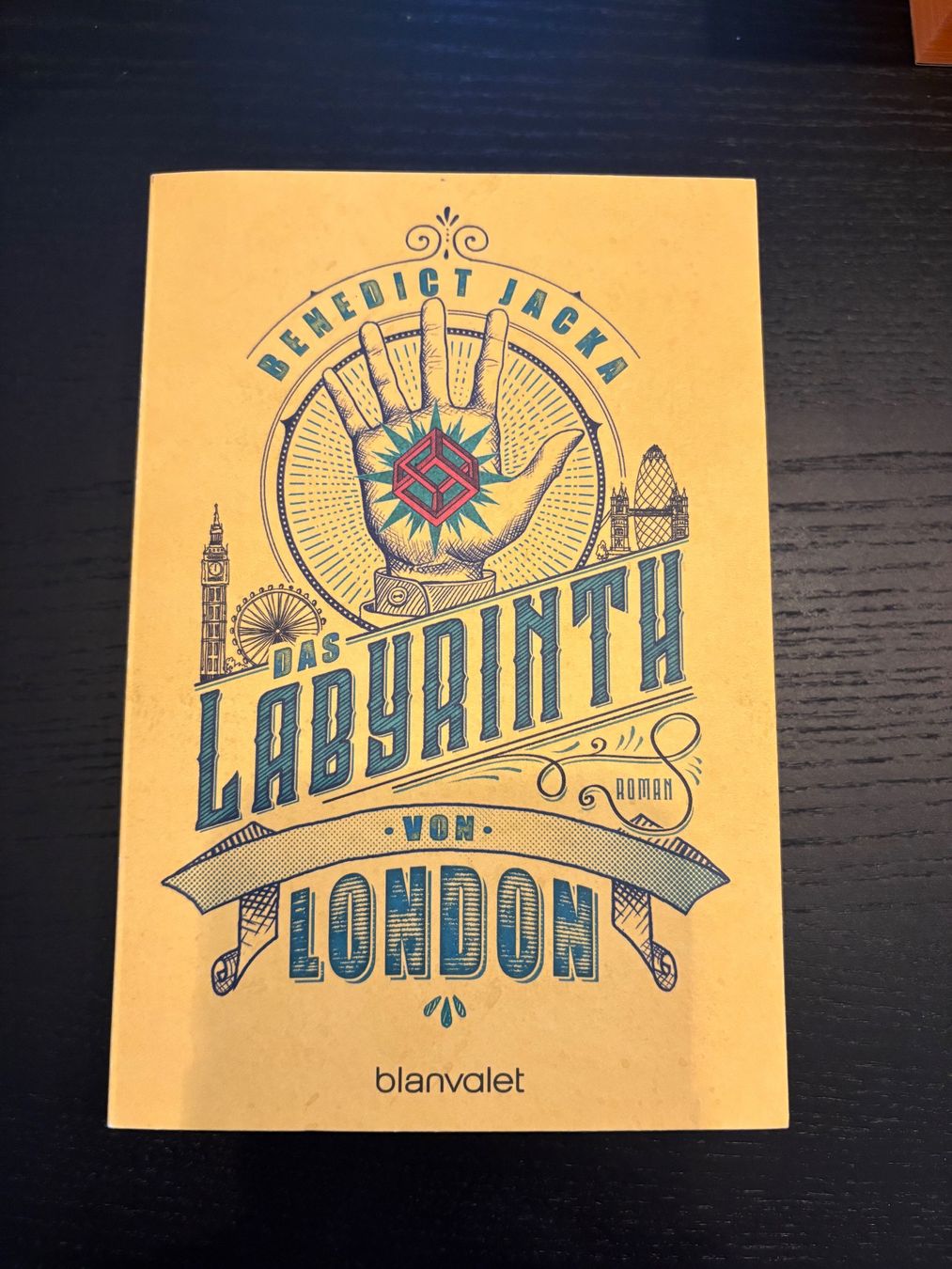 Libri: Das Labyrinth von London - Benedict Jacka – Nuovo (secondo la descrizione) da Oberwil BL venduto da saru-koshiro