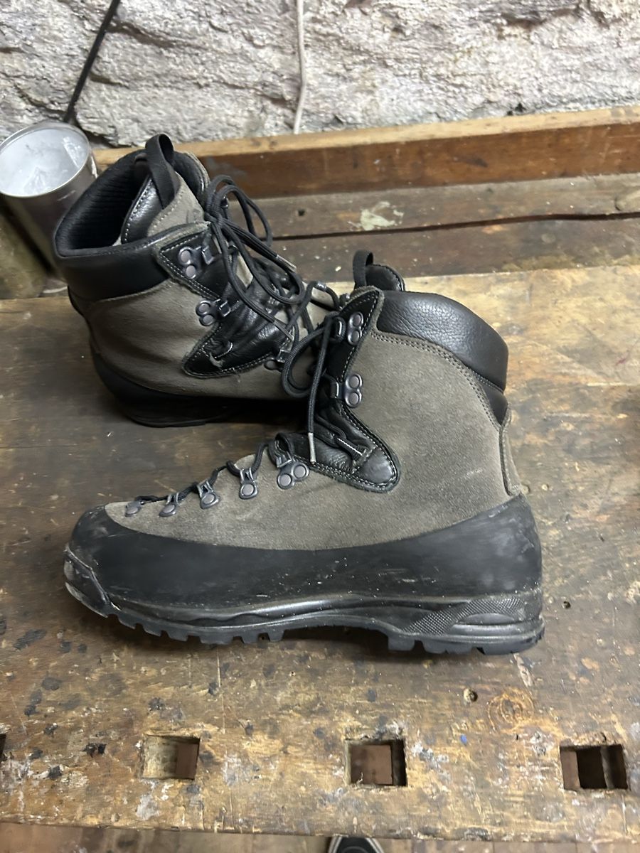 Armée suisse Chaussures hommes: KS14 Schwer Schweizer Armee – Neuf (Voir description) à Chur par williwild 2
