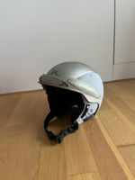 Indigo Skihelm, silber/ helblau, gebraucht.
