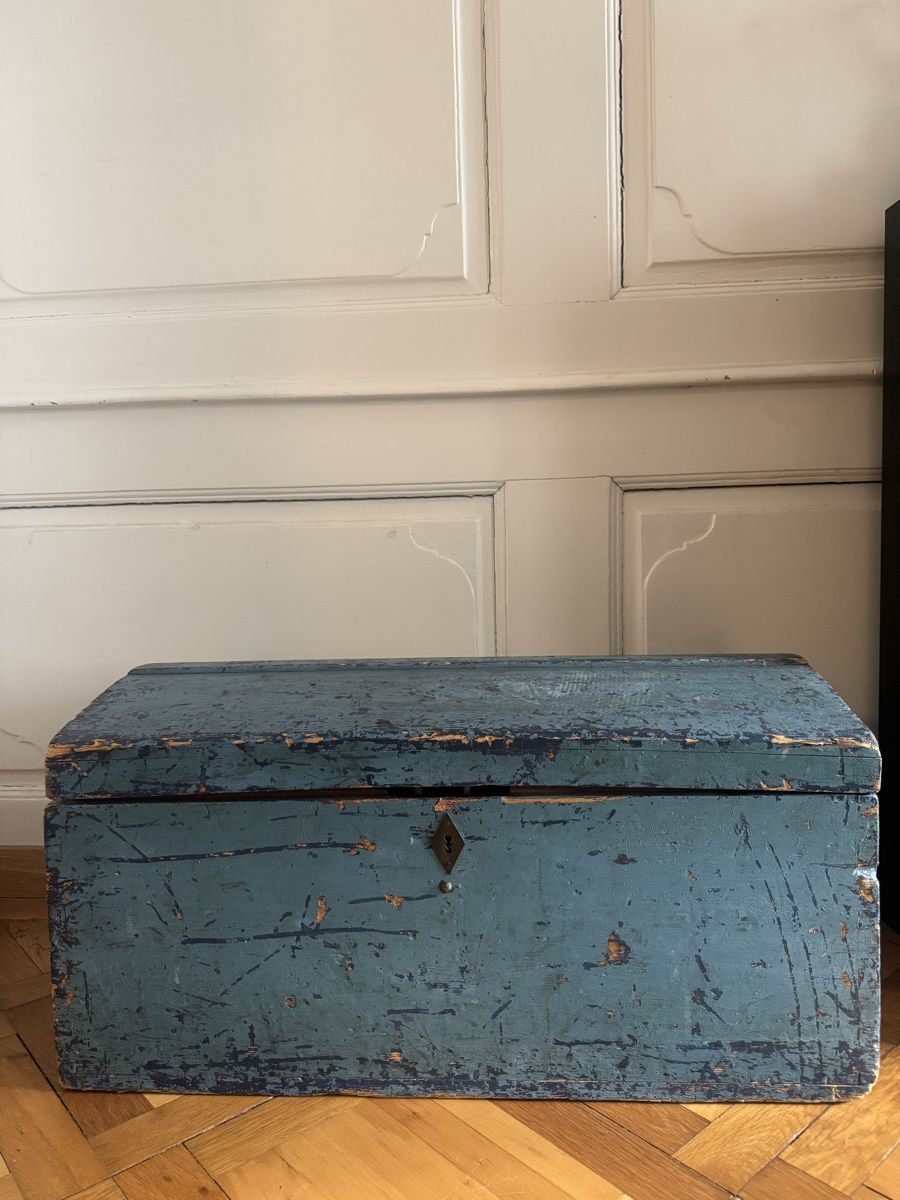 Truhen: Vintage Truhe alt blau – Gebraucht aus Solothurn von Ada00