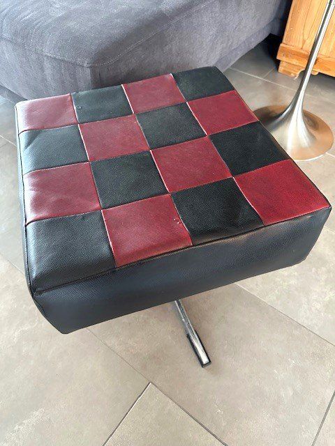 Sgabelli: +  LeDer HoCKer  + – Usato da Winkel venduto da zeho 1
