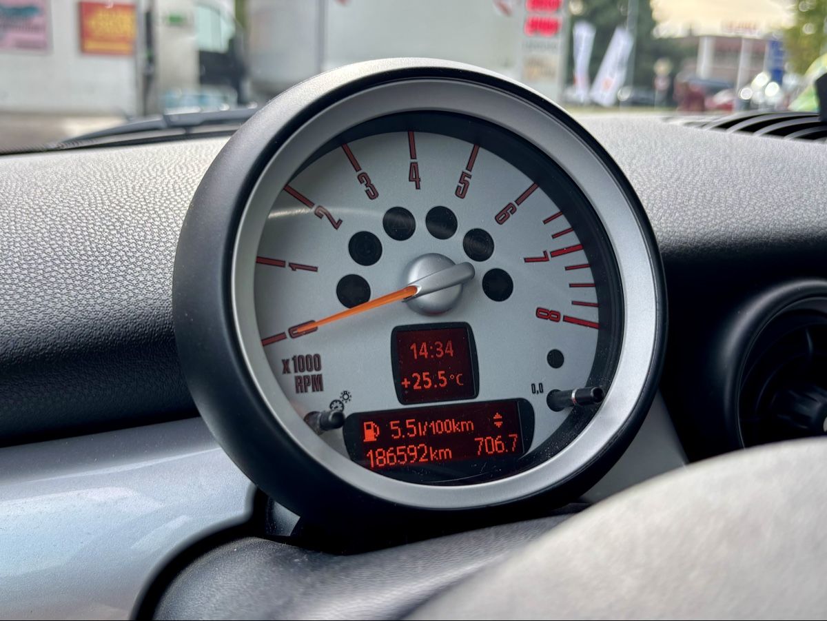 Mini Autos: Mini Cooper 1.6 – D'occasion à Hünenberg See par lvk_9ggl 6