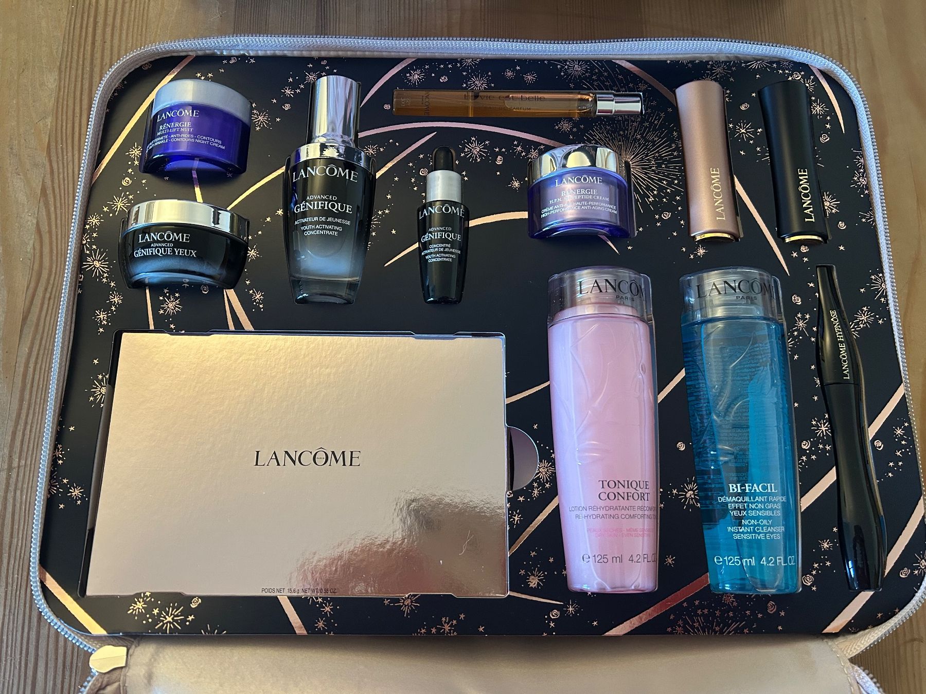 Lancôme Cura del viso: Lancôme beauty box complète NEUVE – Nuovo e nell'imballaggio originale da Carrouge VD venduto da ninine42 1