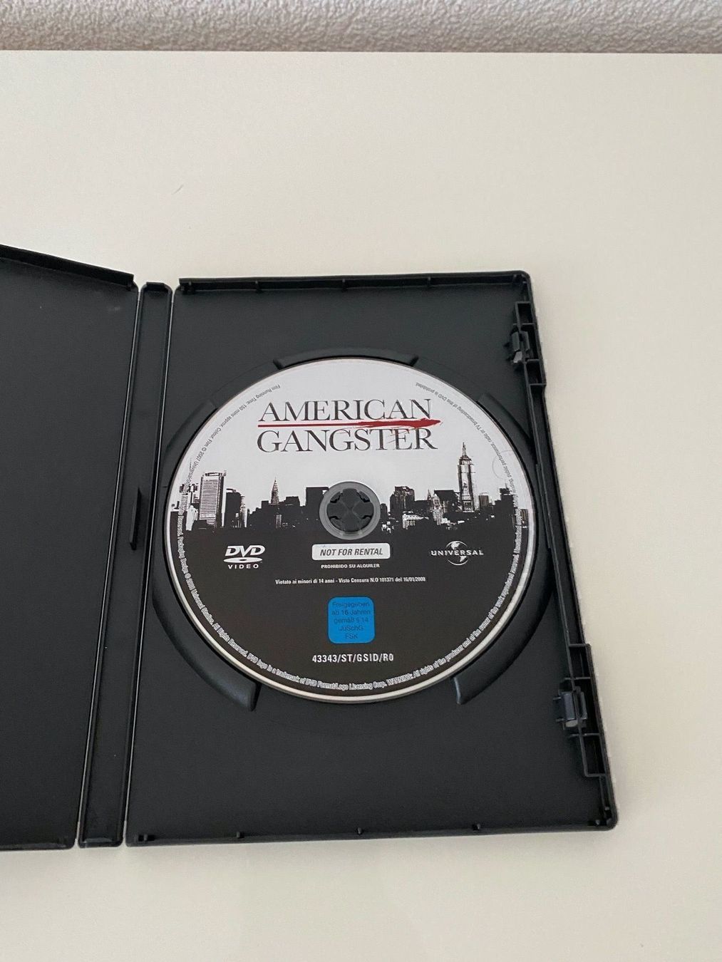 Alle DVDs: American Gangster, DVD – Gebraucht aus Lausanne von Sittingredbull 1