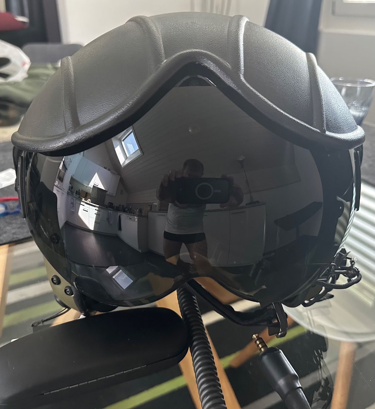 Casques & visières: Alpha Eagle Flight Helmet – D'occasion à Feusisberg par acs_27mr