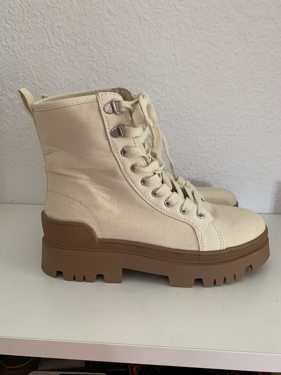 Primark Scarpe da donna: Stiefeletten gr 38 – Nuovo (secondo la descrizione) da Olten venduto da ema_c6lr