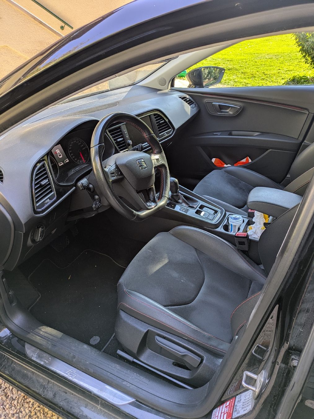 Seat Autos: SEAT Leon  – D'occasion à Jouxtens-Mézery par Maxime11 4