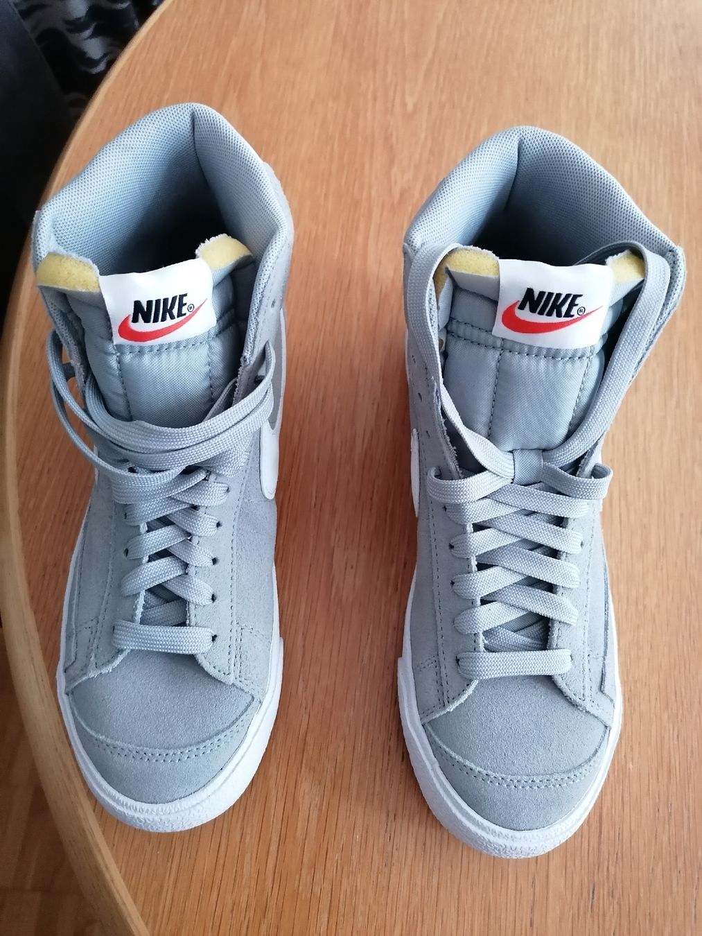 Nike Scarpe da donna: Nike Sneaker high NEU – Nuovo (secondo la descrizione) da Pfäffikon ZH venduto da xxmopsxx