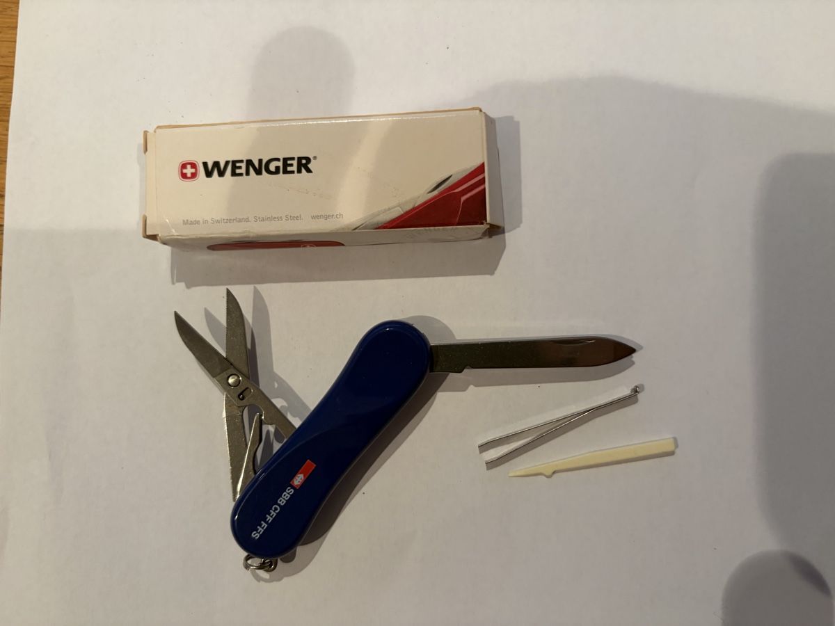 Wenger Taschenmesser: couteau de poche Wenger bleu – Gebraucht aus Echallens von JAR69 3