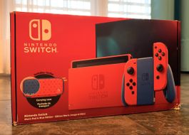 Nintendo Switch Mario Blau & Rot Edition