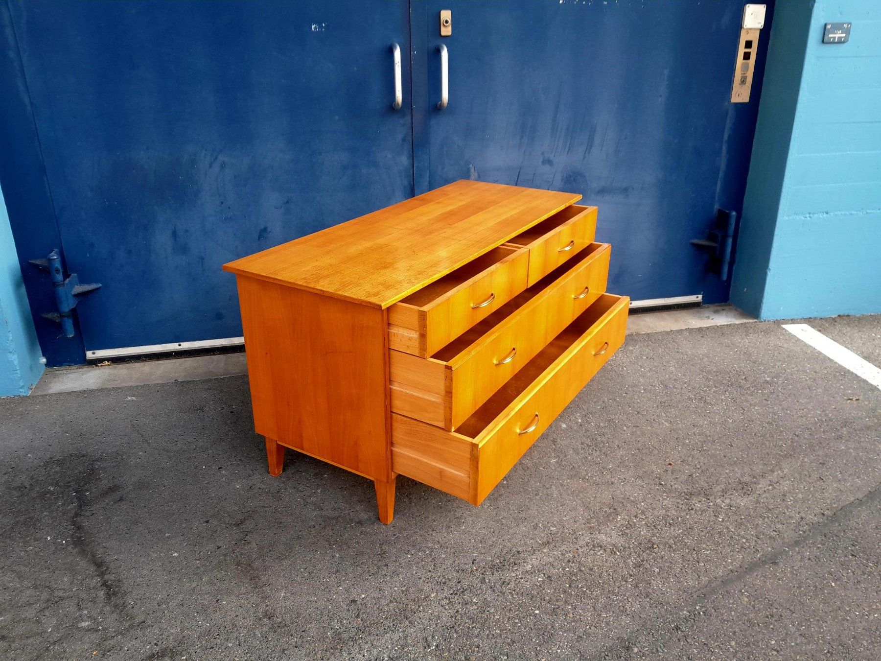 Commodes: Vintage Kommode / Sideobard / Schubladenmöbel / Möbel – D'occasion à Männedorf par Bel-view 3