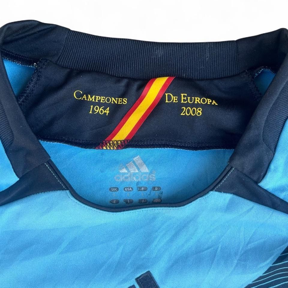 Adidas Leibchen & Hosen: Spanien Trikot 2008 Adidas – Gebraucht aus Riehen von RESTREET 3