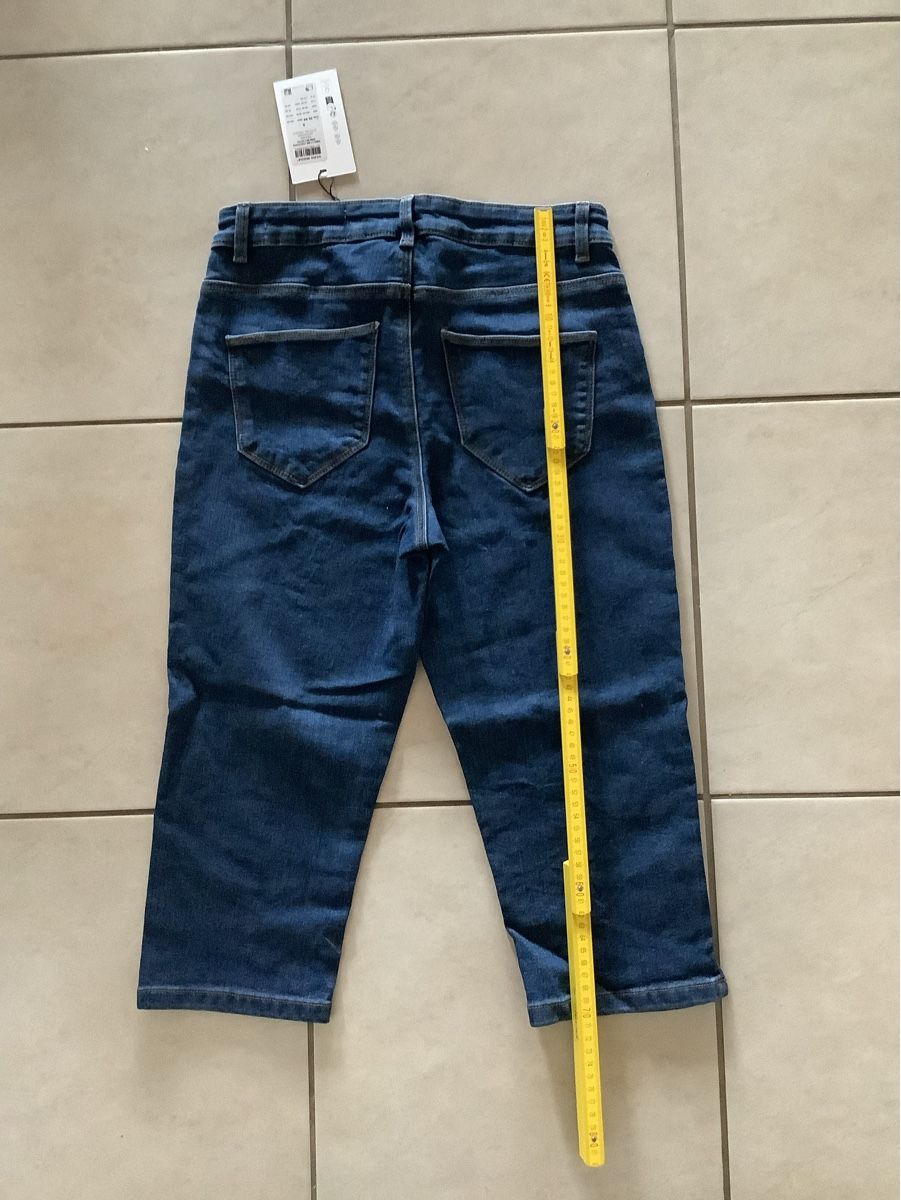 Jeans: Jeans knielang – Nuovo e nell'imballaggio originale da Auenstein venduto da mouse68 5