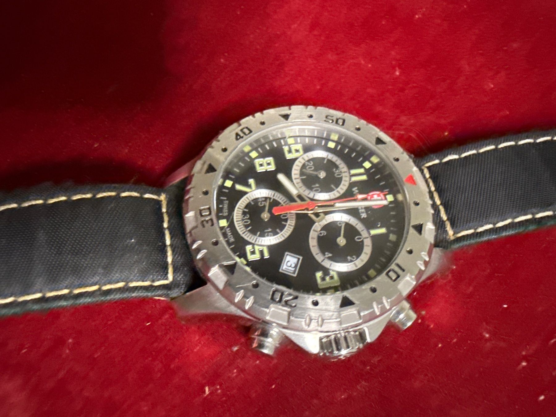 Wenger Orologi: Wenger Chronograph 41 mm – Usato da Pfeffingen venduto da Allhandelklgwatches 1
