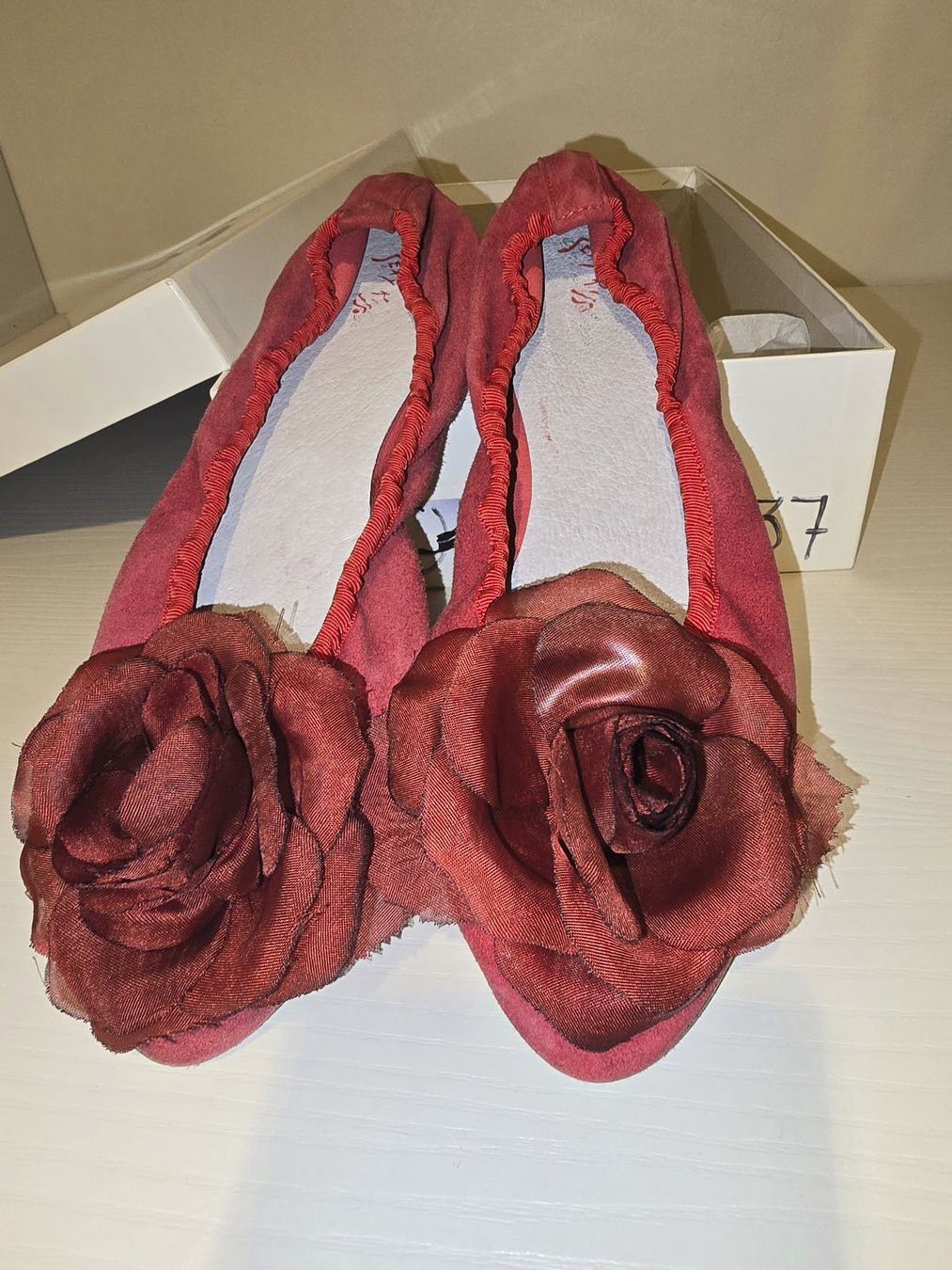 Scarpe da donna: Ballerinas Camoscio - EU 37 Echt Leder – Nuovo e nell'imballaggio originale da Chiasso venduto da Arina888