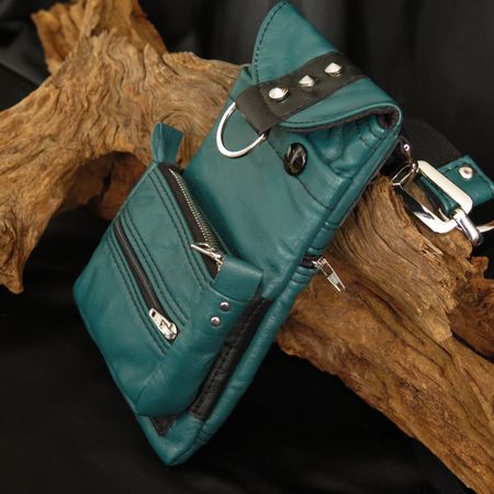 Handytasche Crossbody Damen grünes Leder Nateltasche unikat
