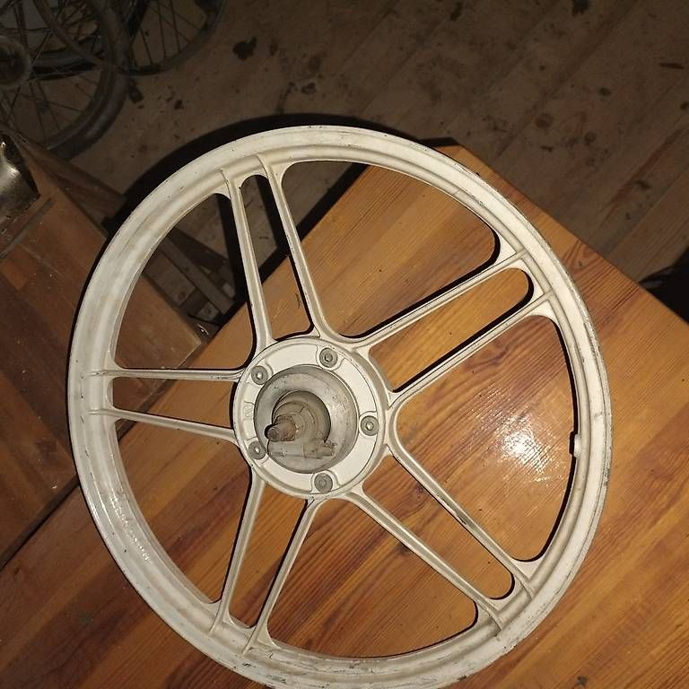 Parti ricambio per ciclomotori: Pieces vélomoteur maxi puch – Usato da Montmagny venduto da Mat1989 3