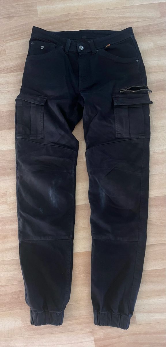 Pantalons: Motorradhose / Cargohose – D'occasion à Adliswil par Eseestern