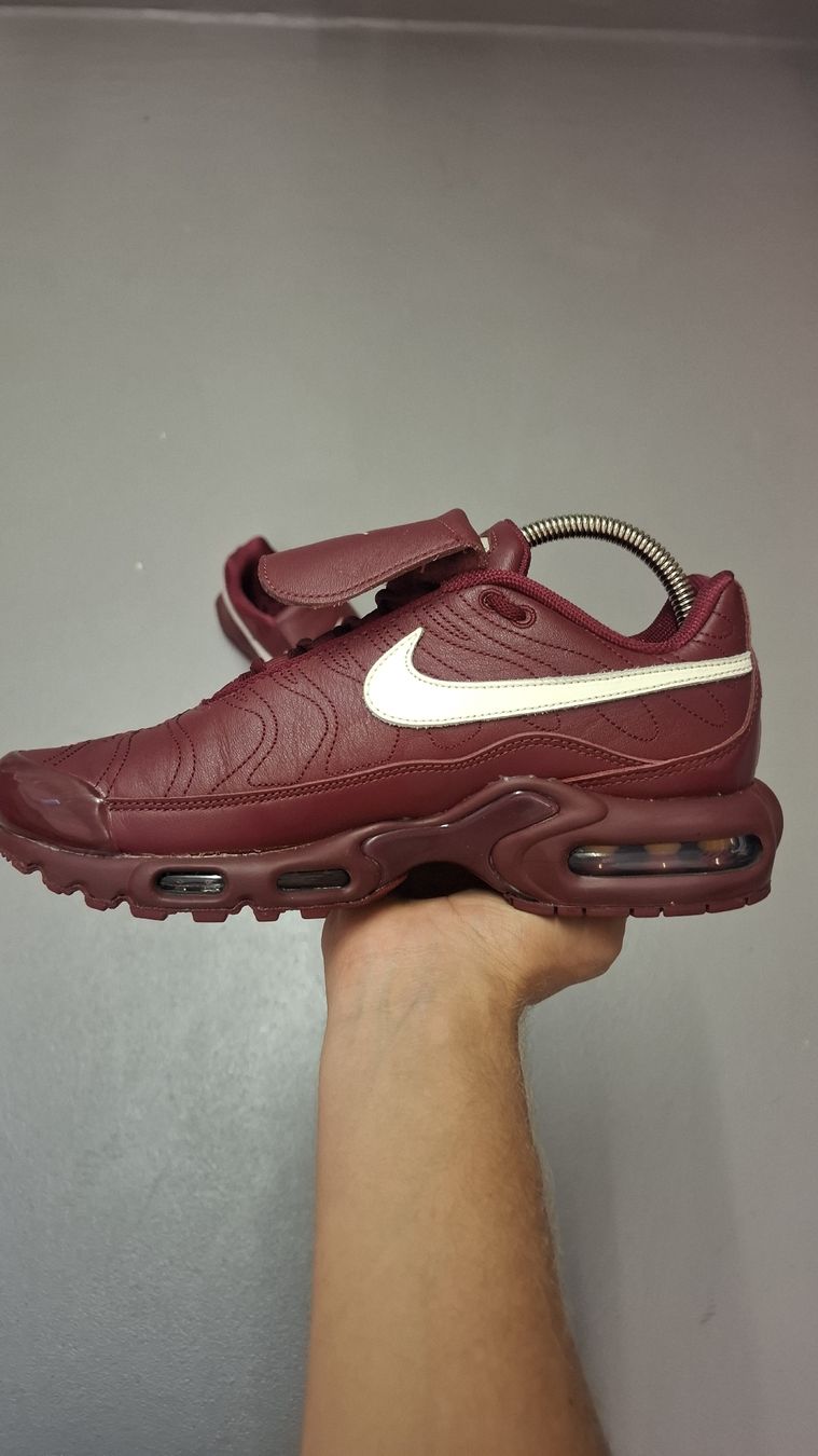 Nike Scarpe da uomo: Nike Air Max Plus Tiempo  – Nuovo (secondo la descrizione) da Le Landeron venduto da rue_k9kg 1