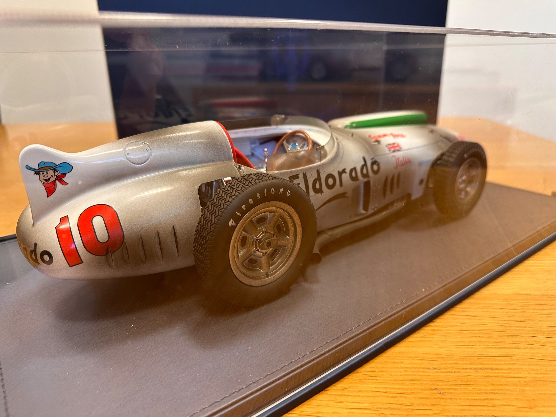 Maserati Modellini d'auto: Maserati Tipo 420M 58 Eldorado 1958 Dirty Version – Nuovo e nell'imballaggio originale da Stein AR venduto da Krabbe2 4
