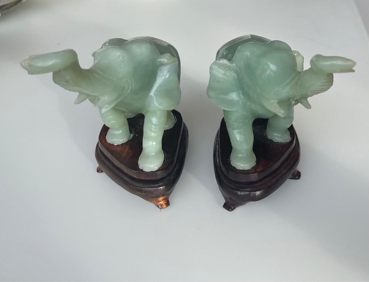 Statuette: 2 Jadeelefanten – Usato da Schaffhausen venduto da Agostina105