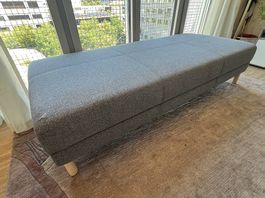 Schlafsofa grauer Stoff guter Zustand 90x200cm